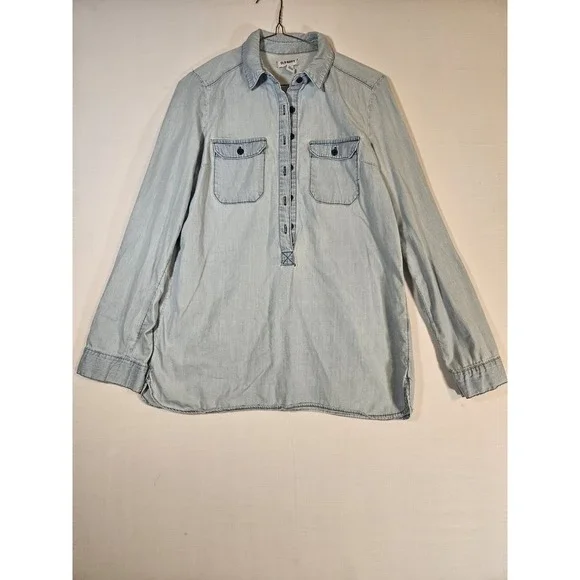 Lot Of 2 Old Navy Lightweight Denim Blue Long Sleeve Button Shirt Women's Small - Picture 12 of 16